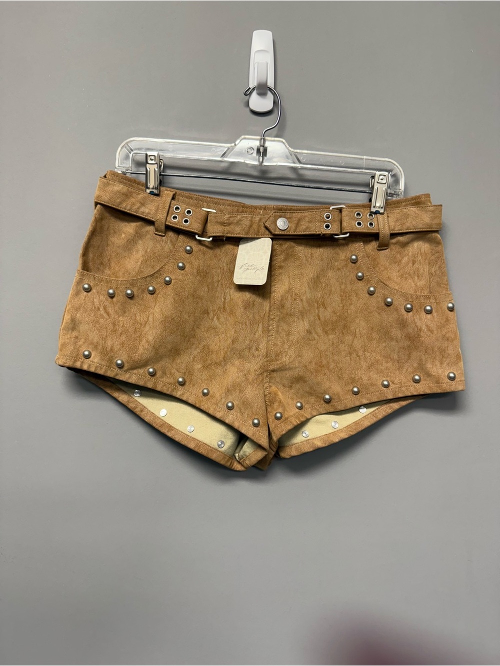 We The Free The Cool Kid Suede Micro Shorts - Picture 4 of 8